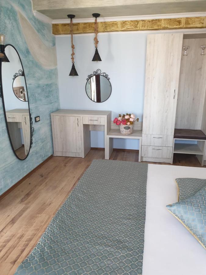 Vromos Guest House Chernomorets Exterior photo