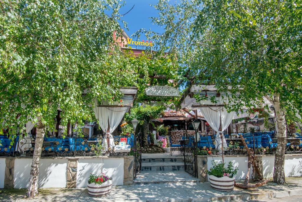 Vromos Guest House Chernomorets Exterior photo